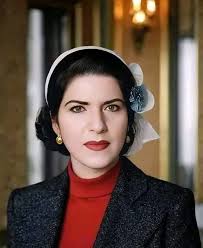 الفنانه الجميله زينات صدقي ملكة الكوميديا ياتري ليها محبين هنا ♥