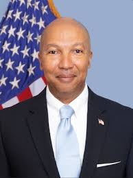 Mr. Luther Thomas Jr. > U.S. Army Reserve > Article View