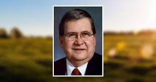 Glenn Knapp's Instagram, Twitter & Facebook