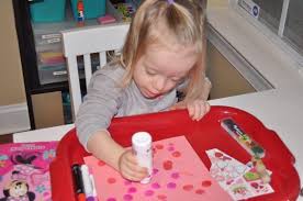 See more ideas about kids birthday cards, birthday cards, cards handmade. Super Simple Valentine S Day Cards Any Kid Can Make Hands On As We Grow
