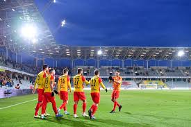 Sektory i pojemność stadionu korony kielce. Korona Kielce Walczy O Utrzymanie Wiemy Kiedy Kibice Wroca Na Stadion Kielce Super Express