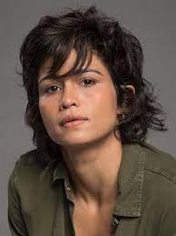 Atriz nanda costa, da rede globo, veste checklist (reprodução site ego)﻿. Nanda Costa Adorocinema