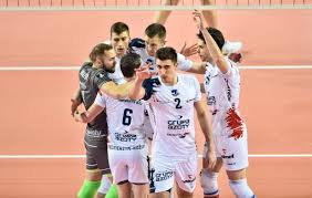 Kamil semeniuk rozgrywa najlepszy sezon w karierze i jest jednym z najlepszych zawodników obecnych rozgrywek. Champions League Volley On Twitter Kamil Semeniuk Was Named Mvp Of The Match As He Scored 21 Points For Zaksaofficial Including 19 Winning Spikes And 2 Ace Serves Clvolleym Https T Co Pxxdywehky