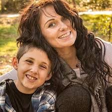 Tammy Crouch's Instagram, Twitter & Facebook