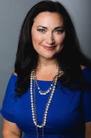 Stephanie Sager's Instagram, Twitter & Facebook