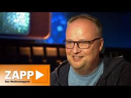 Und die dauert ganz schön lange. Oliver Welke Will Wieder Eine Deutsche Late Night Show