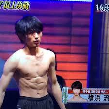 さんはinstagramを利用しています 筋肉 横浜流星 初めて恋をした日に読む話 はじこい 筋肉 俳優 筋肉 横浜流星 細 マッチョ