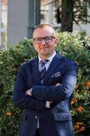 Sprawdzaj opinie i umawiaj wizyty w największym serwisie z lekarzami w polsce. Dean And Vice Deans Faculty Of Chemistry