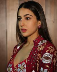 25 Most Stunning Sara Ali Khan Instagram Pictures Sara Ali Khan Beautiful Actresses Bollywood Actress