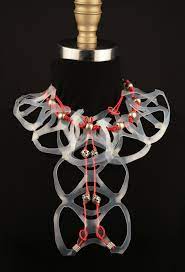 Necklace Made From 6 Pack Rings Recycled Jewelry Recycled Necklaces Accessories Design