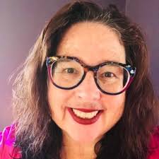 Amanda Lazarus (@amlaz11)