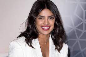 She received the crown of miss world in 2000. Priyanka Chopra Regisseur Empfahl Ihr Schonheits Ops Gala De