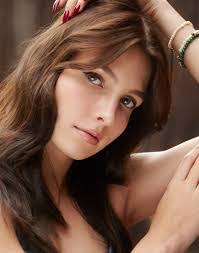 Edna Bolden's Instagram, Twitter & Facebook