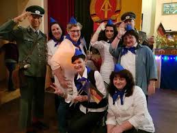 Seid frech und wild und wunderbar und habt einen wundervollen internationalen frauentag! Frauentagsfeiern Und Dinnershow Events Herzig Comedy Entertainment