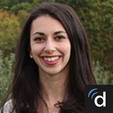 Miriam Locke's Instagram, Twitter & Facebook