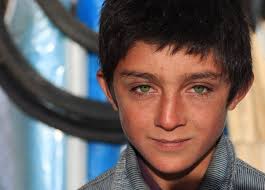 Can East Asians be born with hazel eyes?