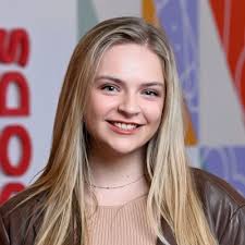 As of yesterday, happy to announce I'm now officially an Associate  Professor. Was 9 years in the making...where did time go? I love my job. I  look forward to working with my