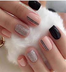 He experimentado con algunos diseños del nail art pero, sobre todo, con los más sencillos (y fáciles de hacer). Disenos De Unas Cortas Diseno De Unas