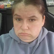 Another weighted walk home as i got stuff at farmoods poped into asda for  something, was going to the butchers but it was a bit busy so just walked  down the road