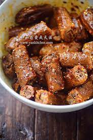 Hot And Spicy Duck Necks Yankitchen Food Chicken Neck Recipe Duck Recipes