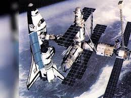 Pesawat ini mulai digunakan 2010, menggantikan pesawat ulang alik nasa yang telah pensiun. 29 6 1995 Pesawat Ulang Alik As Gandeng Stasiun Angkasa Rusia Global Liputan6 Com