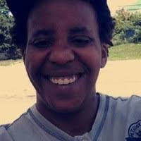 Leanne Duff's Instagram, Twitter & Facebook