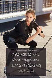 Ems Training Wird Immer Beliebter Manche Experten Zweifeln Die Effizienz Und Sicherheit Des Trainings Unter Fitness Ernahrungsplan Training Trainierte Korper