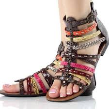 Footwear fashion