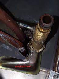 Installing a kitchen faucet can be a relatively easy project for an experienced do‐it‐yourselfer. How Do I Remove This Wretched Faucet Terry Love Plumbing Advice Remodel Diy Professional Forum