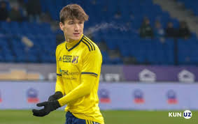 Eldor azamat o'g'li shomurodov (born 29 june 1995) is an uzbek professional footballer who plays as a striker for serie a club genoa and the uzbekistan national team. Rostov Agrees On The Transfer Of Eldor Shomurodov To Genoa For 9 Million