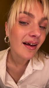 Titt-tei! Twilly Eau Poivrée er nå i butikk. En leken liten sak med noter  av rosa pepper, rose og patchouli🌹🍃