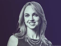 Miriam Noble's Instagram, Twitter & Facebook