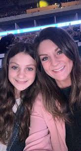 Kaylee Heisler (@KayleeHeisler)