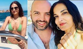 No seven-year itch here! Ex-model Yasmin Mills is engaged to eco-chef  Justin Horne