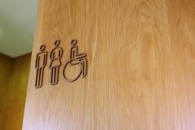 Unfälle in der schule, der kindertagesstätte oder der hochschule werden von den einrichtungen im so genannten verbandbuch eingetragen. Sind Routinegange Wie Der Weg Zur Toilette Oder Kantine Versichert Dgb Rechtsschutz Gmbh