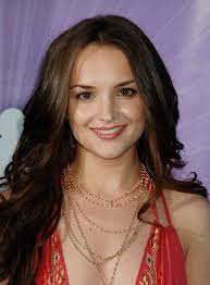 My answer is the same for both. Rachael Leigh Cook Batman Wiki Fandom
