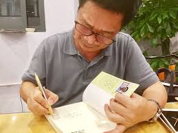 Nhà giáo, nhà thơ Nguyễn Trọng Hoàn: Ký ức không “niêm phong - Báo Công an  Nhân dân điện tử