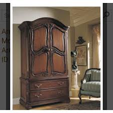 American crew has collaborated with the uso on this military edition to support their efforts. American Drew Jessica Mcclintock Armoire Aptdeco
