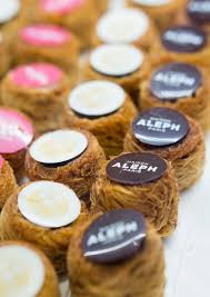 Maison Aleph Fine Dining Recipes Pastry Shop Dessert Cupcakes