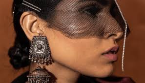 South Asian Designers: Pioneers of Fashion