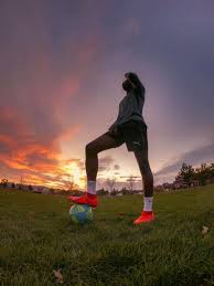 Buy the best and latest girls soccer clothes on banggood.com offer the quality girls soccer clothes on sale with worldwide free shipping. The Guide To What To Wear To Soccer Practice Athleticlift