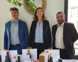 Jul 27, 2021 · consultez le dernier catalogue leclerc de la quinzaine du 27 juillet au 7 août : Carrefour Misera Sur Octobre Pour Sa Foire Aux Vins 2021 Distribution Rayon Boissons