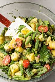 Potato Green Bean And Tomato Salad By Cleverly Staggering The Cooking Our Recipe Cooks The Potatoes And Green Beans In The Green Beans Tomato Salad Cooking