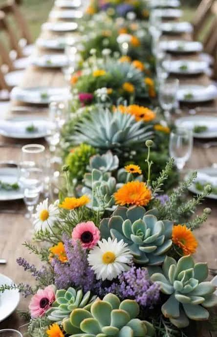 26 Wildflower Wedding Tablescape Ideas for a Magical Big Day