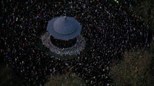 She was last seen on surveillance footage walking home from a friend's house in clapham, in south london. Disappearance Of Sarah Everard Sparks National Discussion Around Women S Safety Abc News