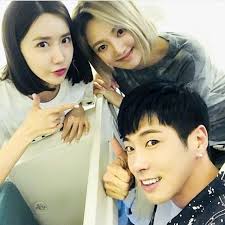 Snsd Taeyeon Yoona And Hyoyeon S Updates From Dubai With Other Smtown Artists Yoona Hyoyeon Taeyeon