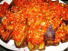 Banyak sekali jenis sambal yang ada di indonesia, seperti; Resep Sambal Terong Balado Pedas Nikmat