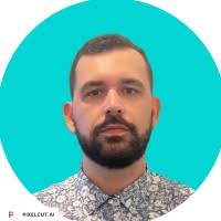 400+ "Gus &" profiles