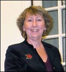 Linda Auclair's Instagram, Twitter & Facebook