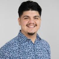 Sarah Razo's Instagram, Twitter & Facebook